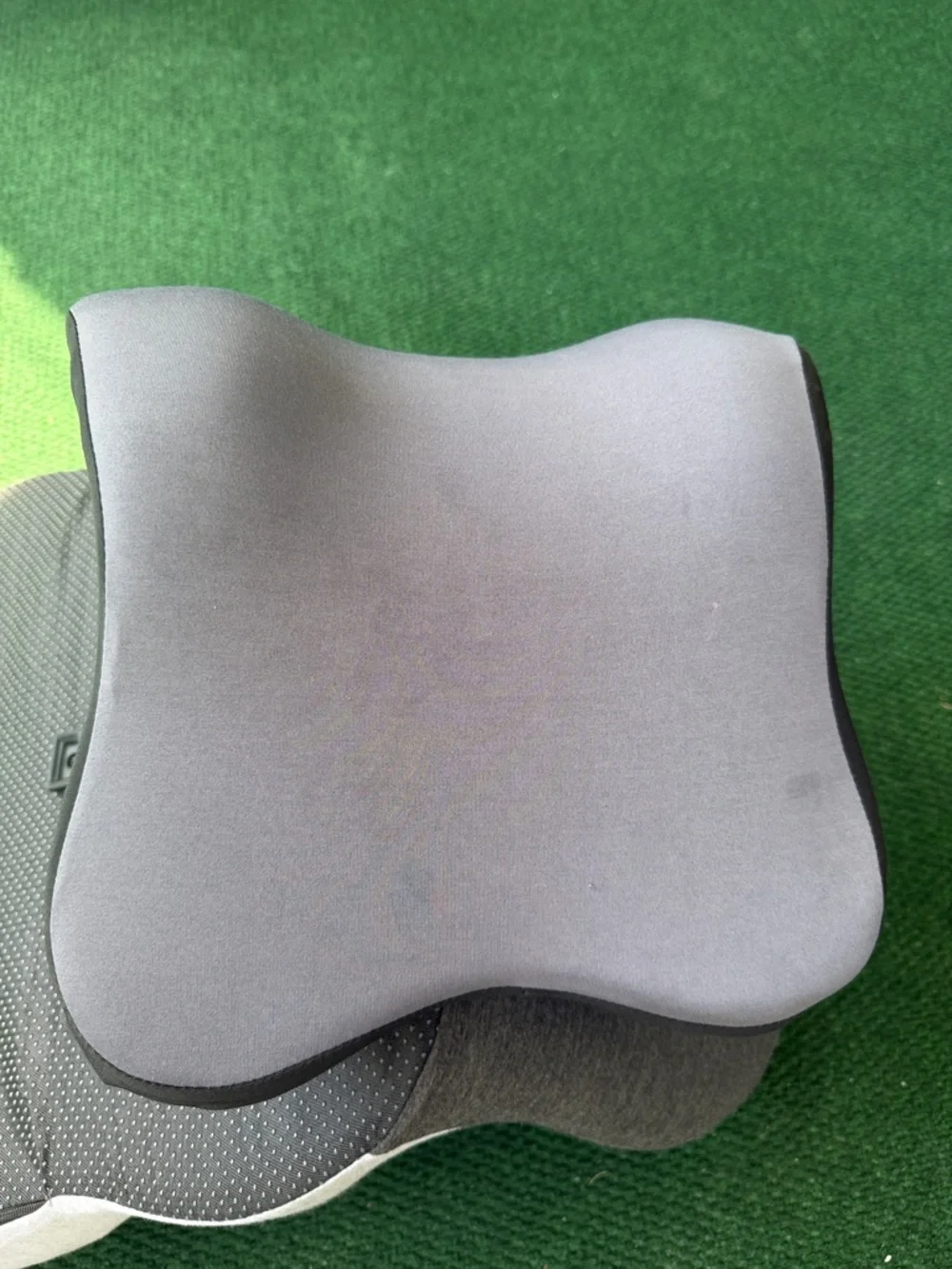 2 Neck Ergonomic Gray Memory Foam VR/Accessory Support Cushion bundle